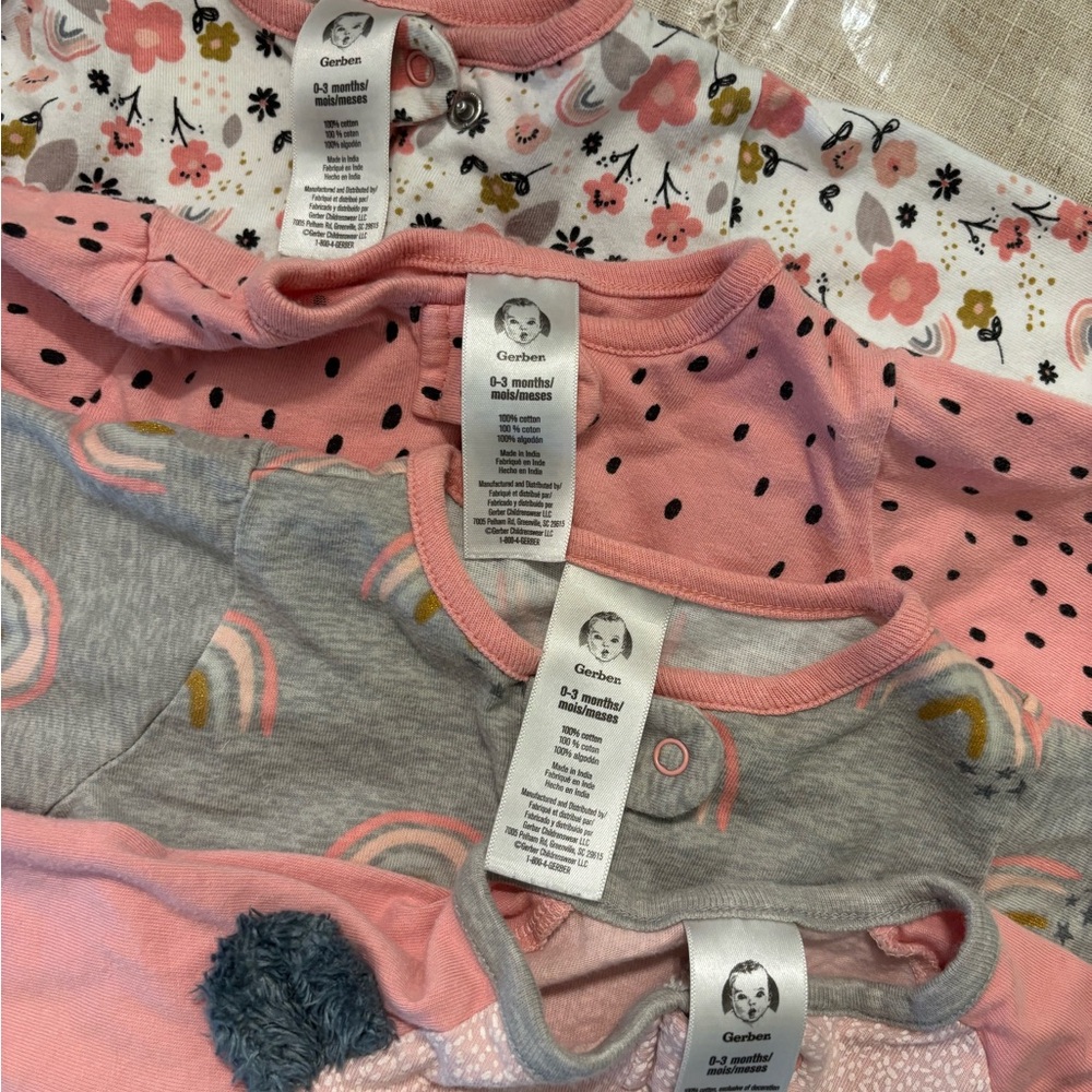 Gerber Set of 4 Footed Onesies with Zipper 0-3 Months Assorted Patterns